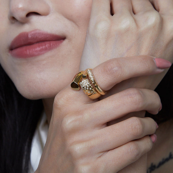 Pavé Diamond Large Oera Ring