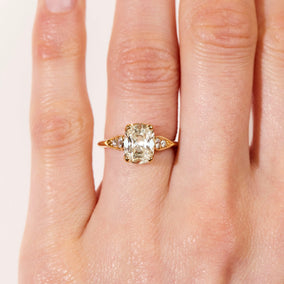 Amanda 2.04ct Cushion Cut Diamond Engagement Ring Image 2