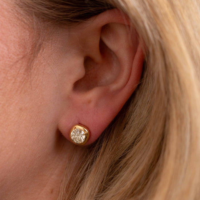 Cori Diamond Stud Earrings