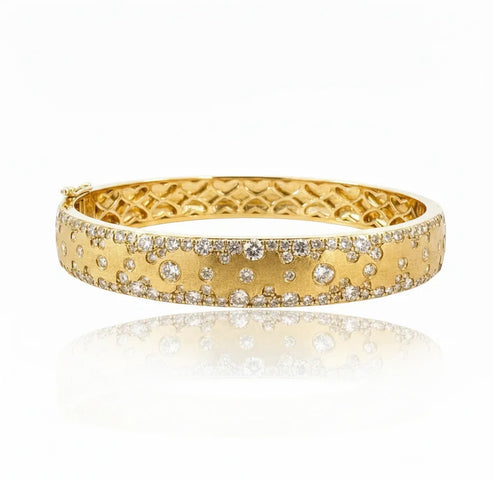 Scattered Diamond Hinged Bangle