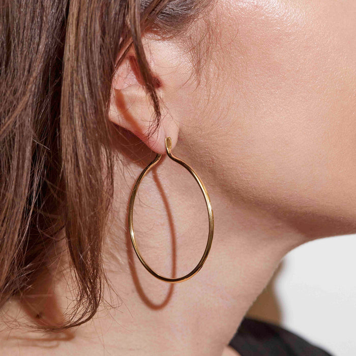 Seamless Illusion Hoop Earrings