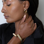 Oera Chain Inverted Hoop Earrings