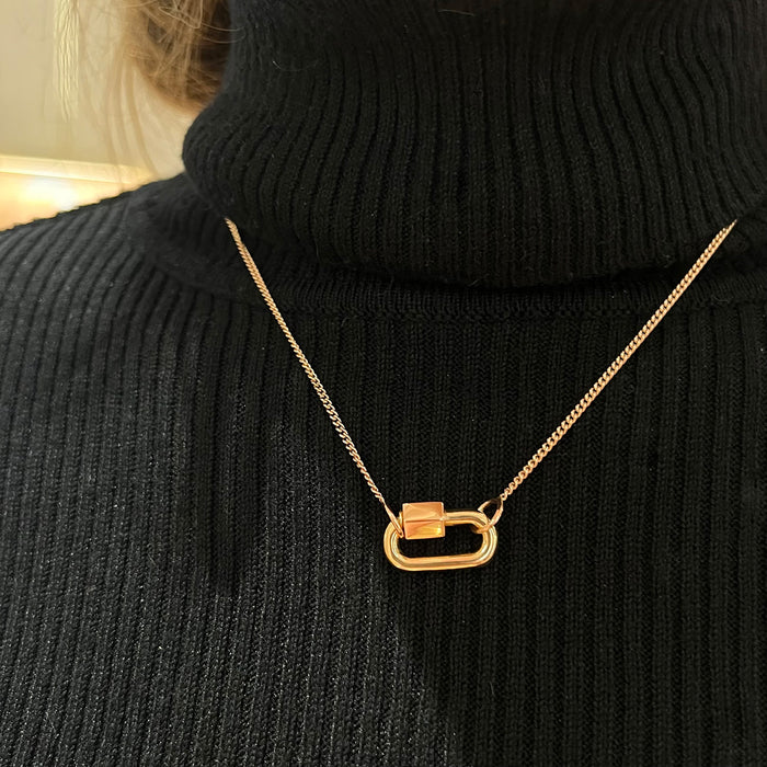 Two-Tone Chubby Babylock
